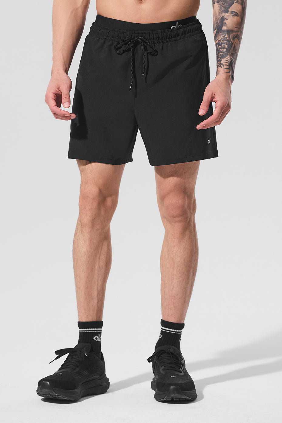 Aloyoga 7" Circuit Short - Black