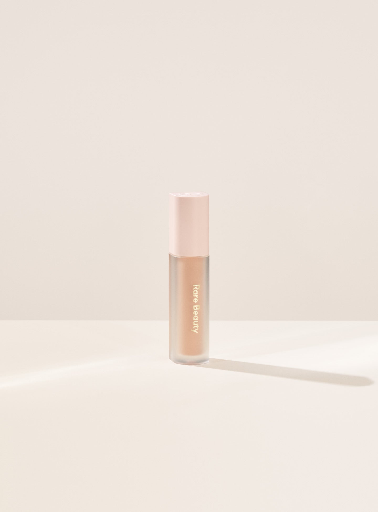 Rare Beauty Always an Optimist Weightless Eye Primer