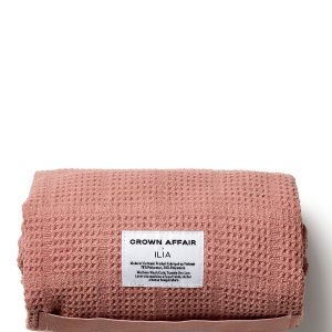 Crown Affair x ILIA—The Pink Towel