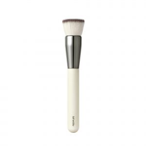 Chantecaille Buff and Blur Brush