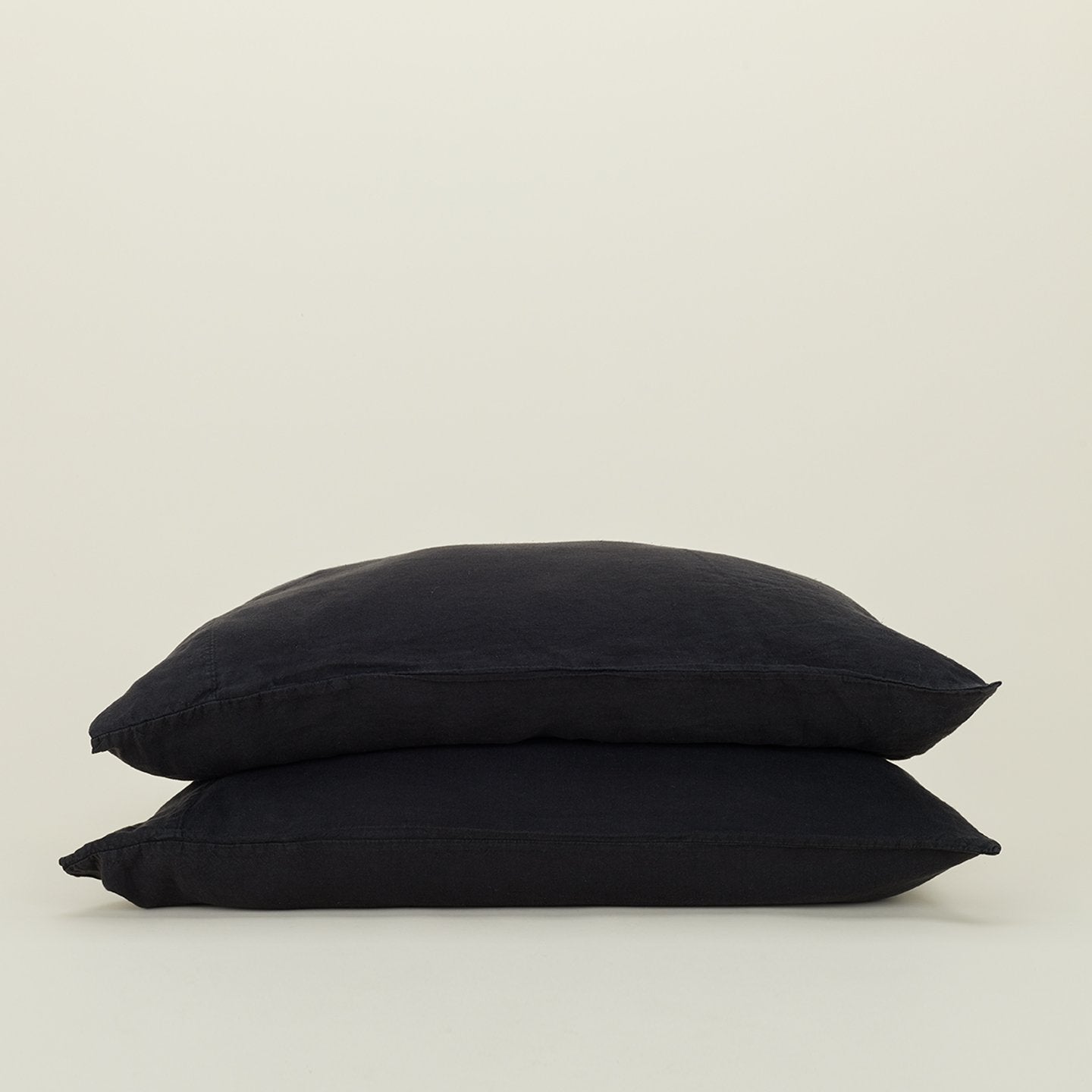 Hawkins New York Simple Linen Pillowcases, Set of 2 - Black