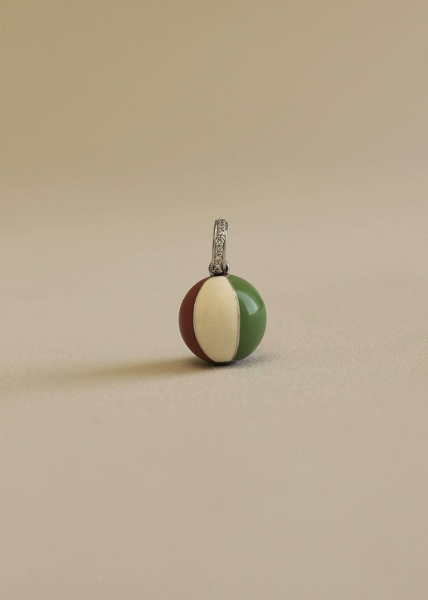 Kinn Studio Vintage Aaron Basha Beach Ball Pendant 18k