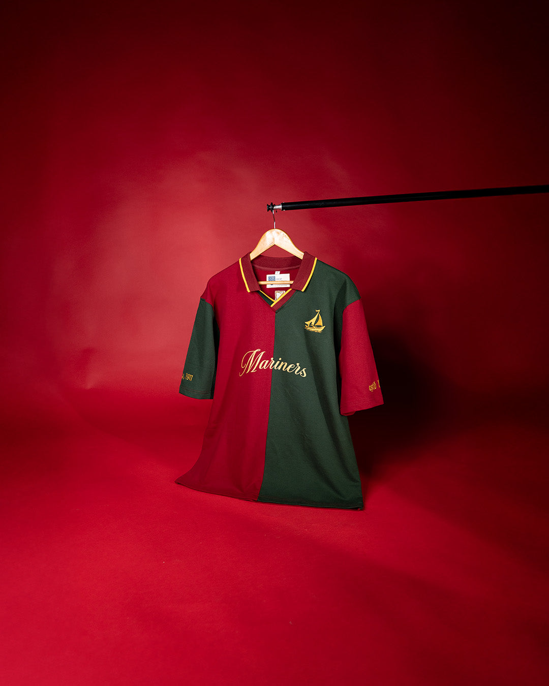 Shop Football The Mariners Vintage