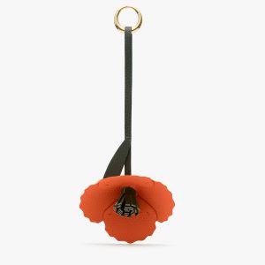Cuyana Poppy Charm