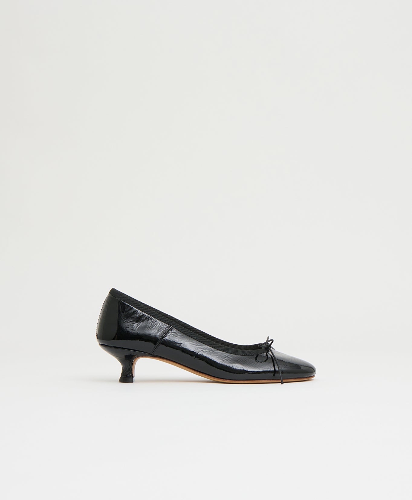 Mansurgavriel Dance Kitten - Black Naplak