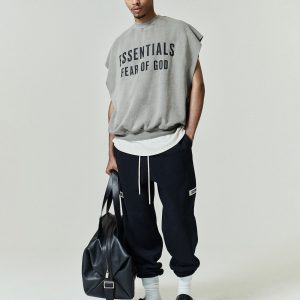 Fear of God Relaxed Fleece Cutoff Sweatshirt