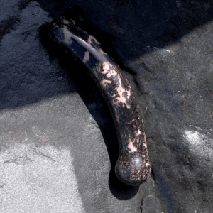 Dame Anahata Curve Crystal Dildo