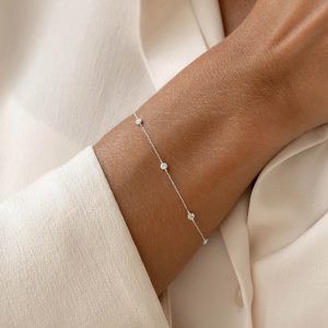 Linjer Bezel Set Lab Grown Diamond Bracelet 14k White Gold - Vilda