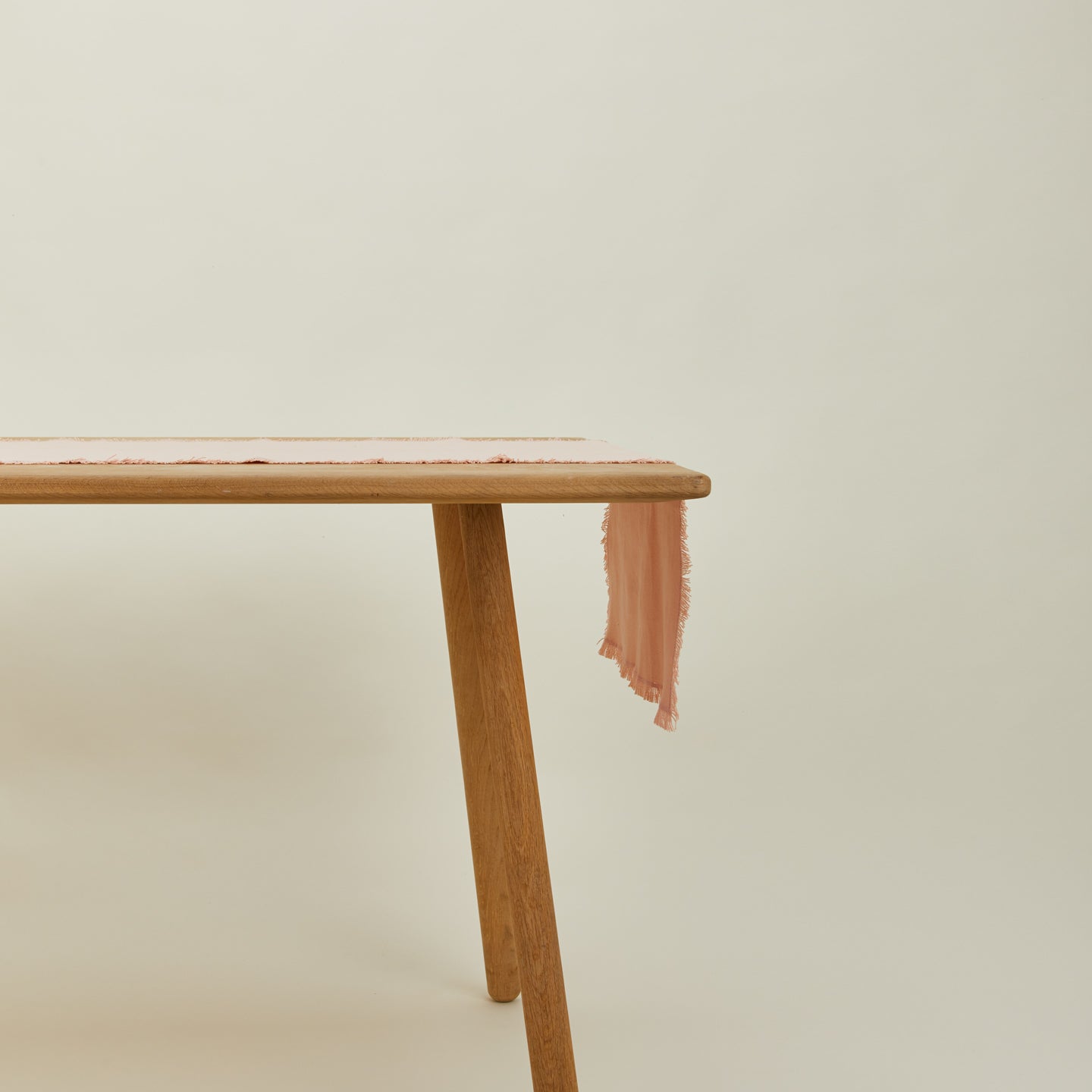 Hawkins New York Essential Table Runner - Blush