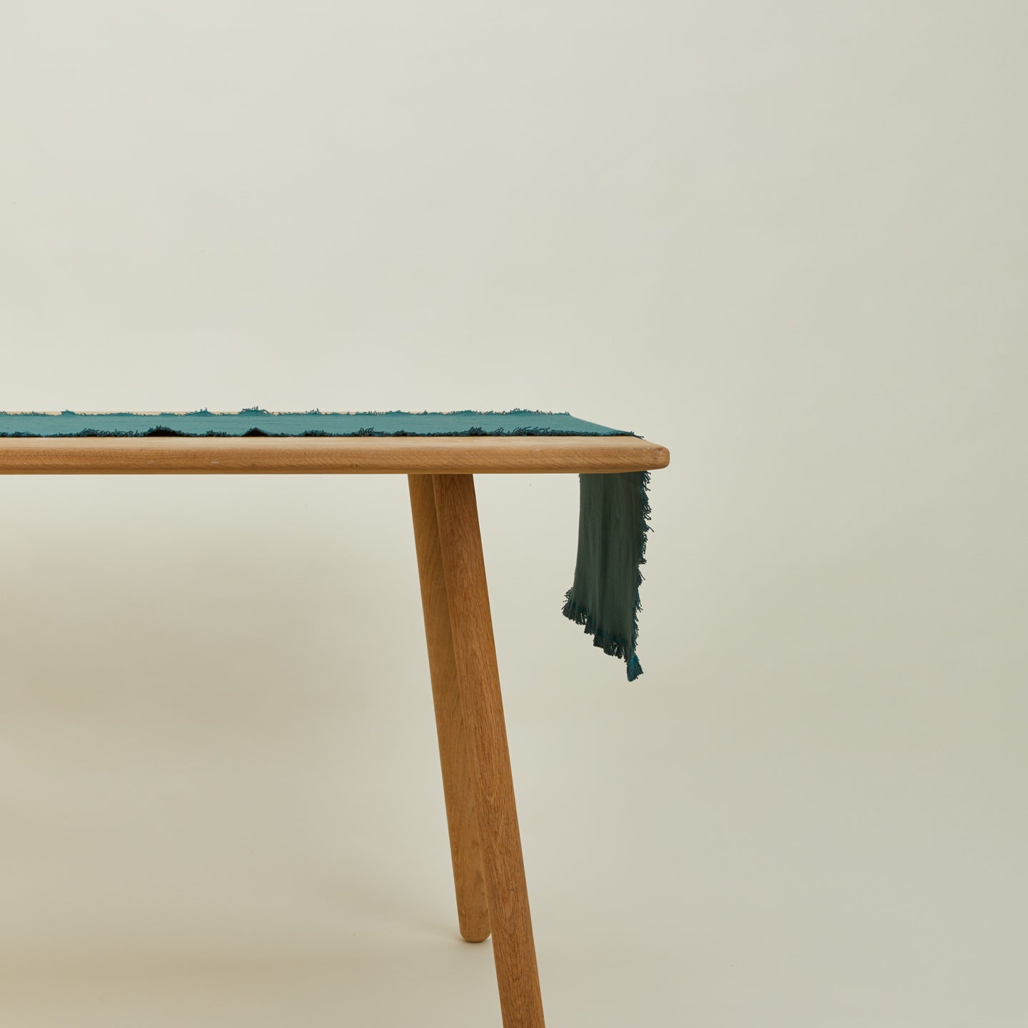 Hawkins New York Essential Table Runner - Peacock
