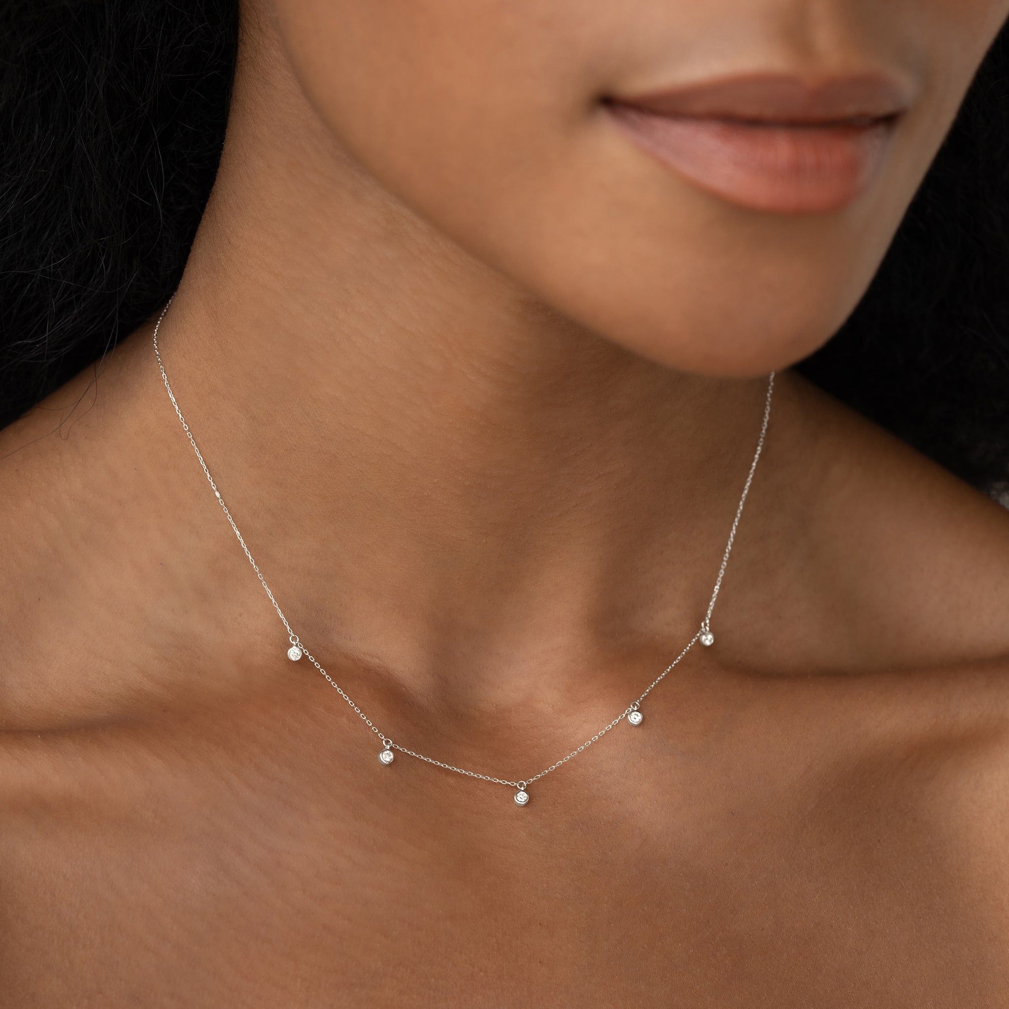 Linjer Lab Grown 5-Diamond Necklace White Gold - Bette