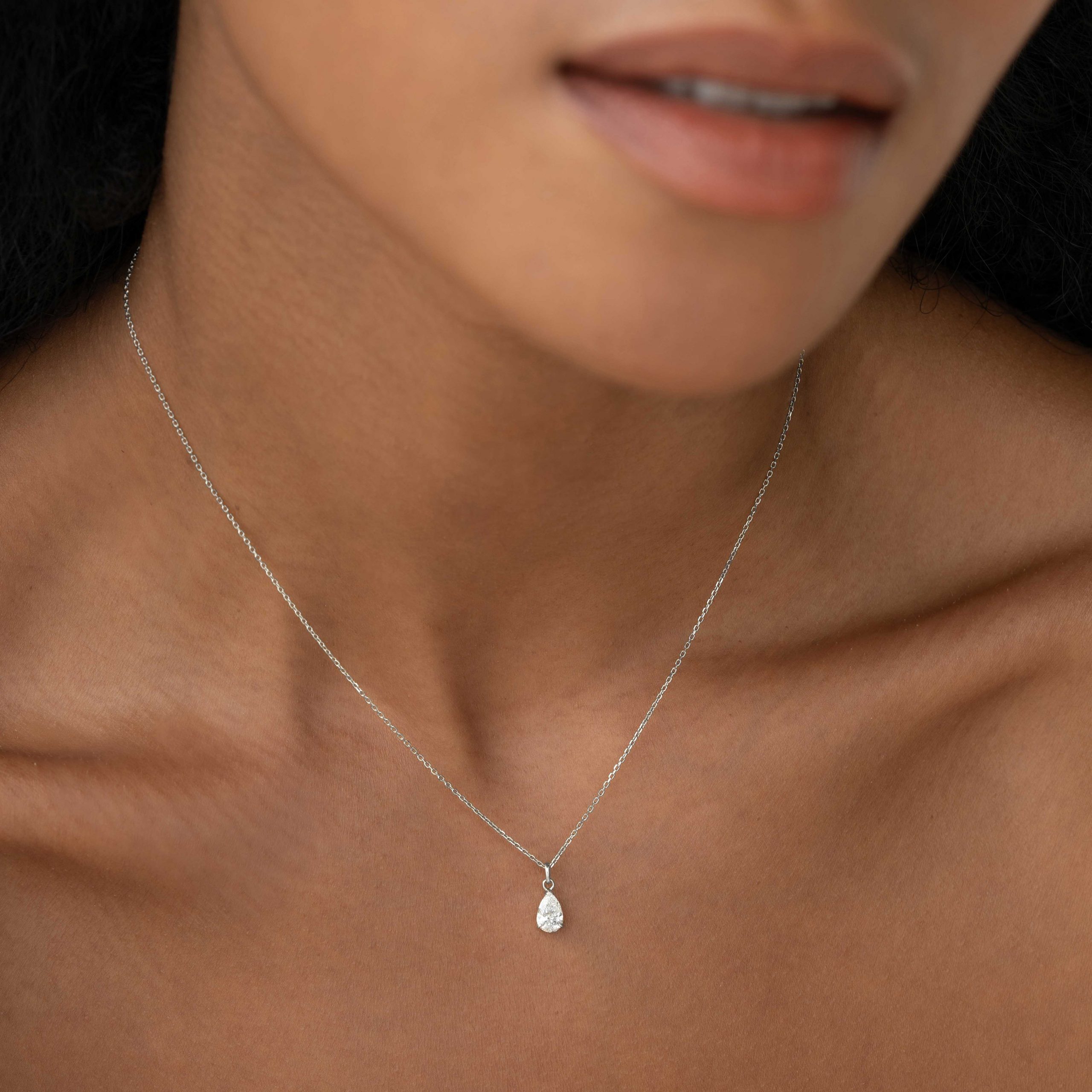 Linjer Pear Cut Lab Grown Diamond Pendant Necklace White Gold - Oline