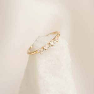 Linjer June Birthstone Pear Ring 14k Gold - Moonstone and Lab Grown Diamond