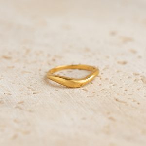 Linjer Organic Wavy Ring - Nyssa