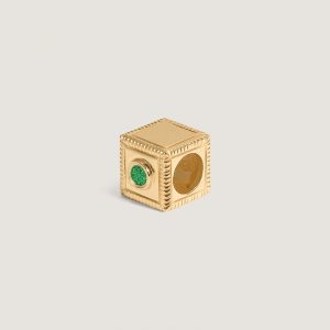 Kinn Studio Chapter Custom Birthstone Charm Emerald