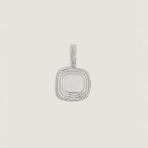 Kinn Studio The Estate Pendant Silver