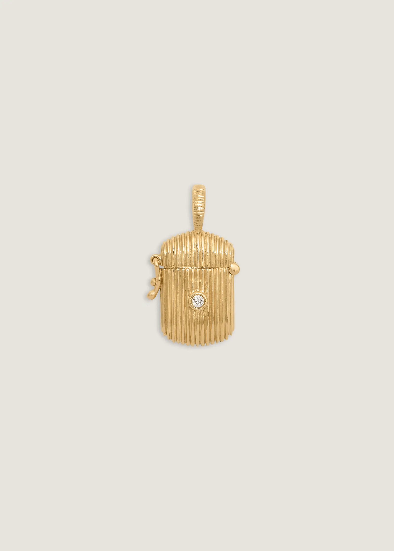 Kinn Studio Relic Ribbed Locket Pendant Diamond