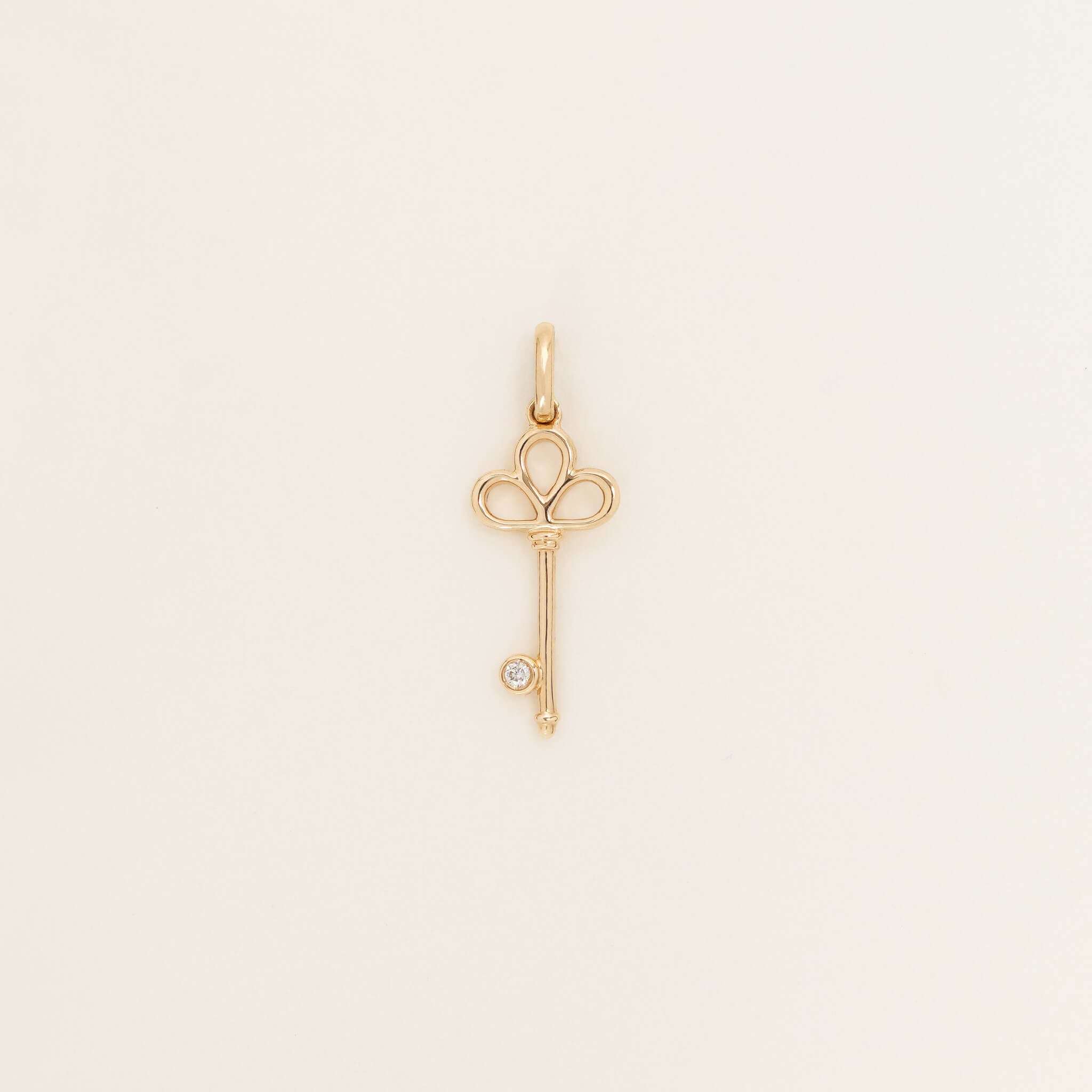 Linjer Lab Grown Diamond Key Pendant Charm 14k Gold