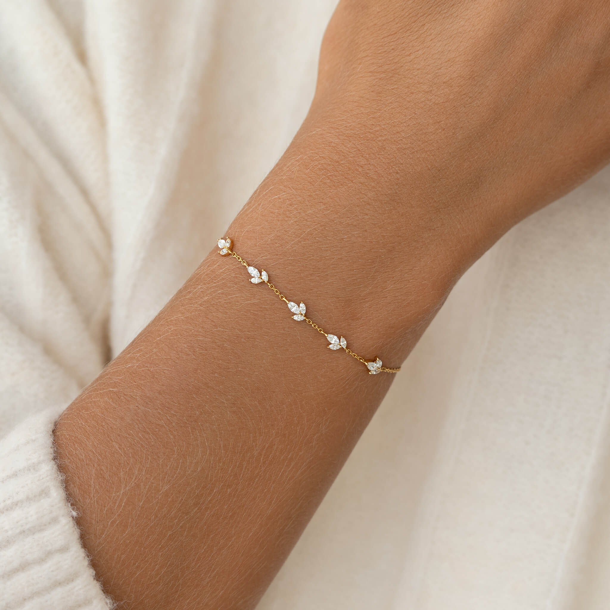 Linjer Leaf Bracelet - Laurelle
