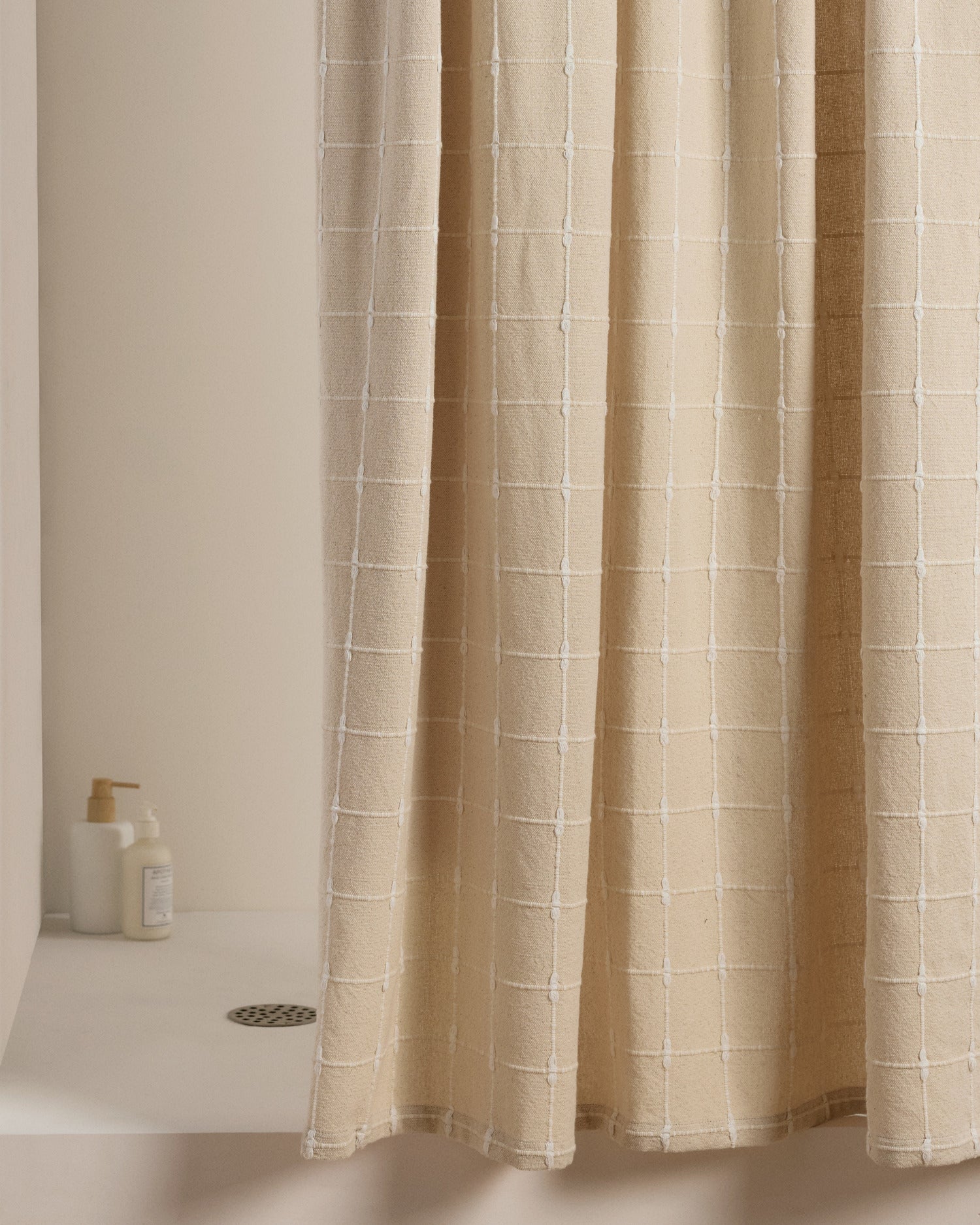 Parachute Organic Oasis Shower Curtain (White and Natural)