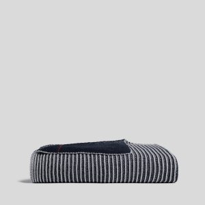 Parachute Organic Two Tone Rib Knit Throw (Ink and Sky)