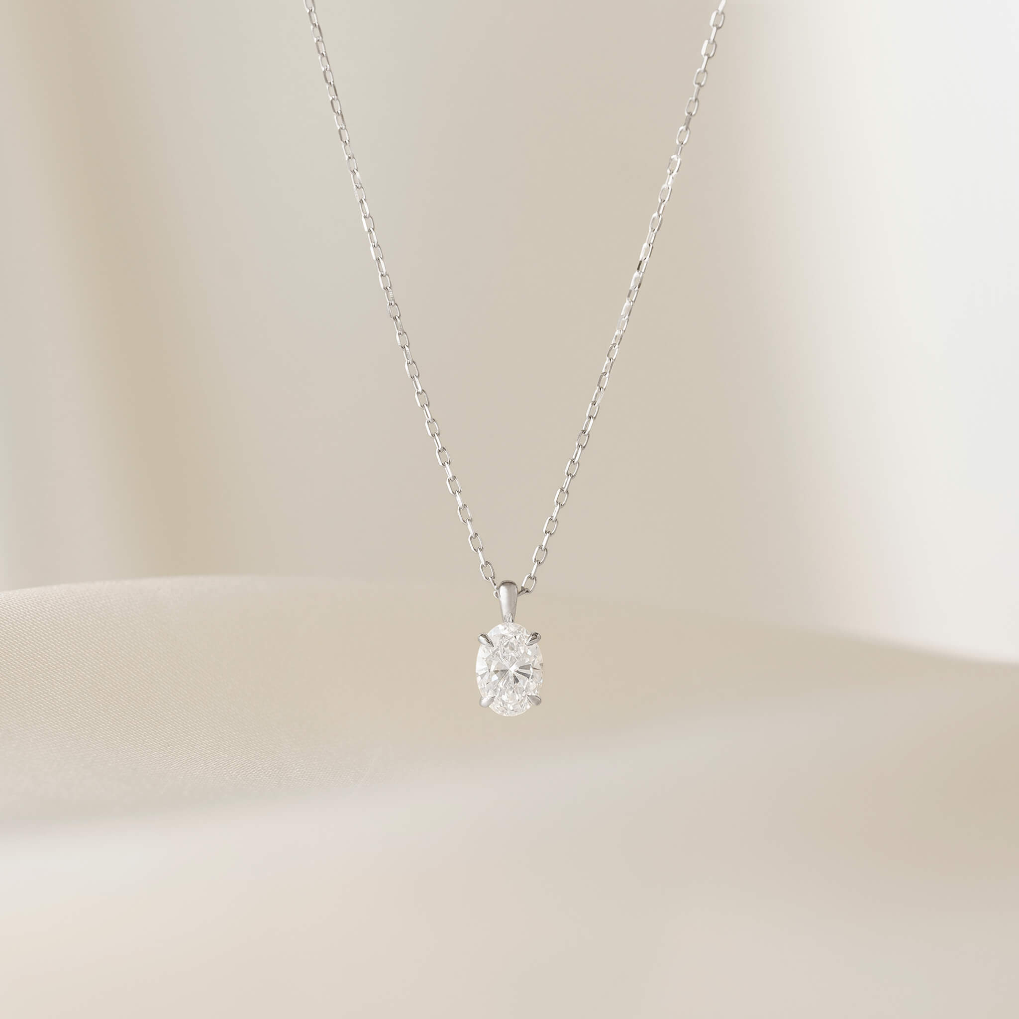 Linjer Oval Cut Lab Grown Diamond Pendant Necklace 14k White Gold - Leva