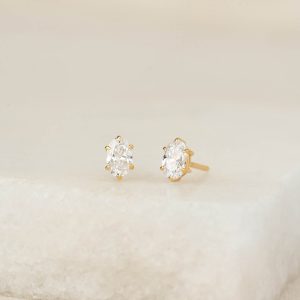 Linjer Oval Cut Gemstone Stud Earrings - Roslyn