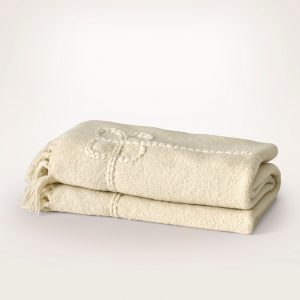 Bollandbranch Petite Bouclé Throw Blanket - Cream