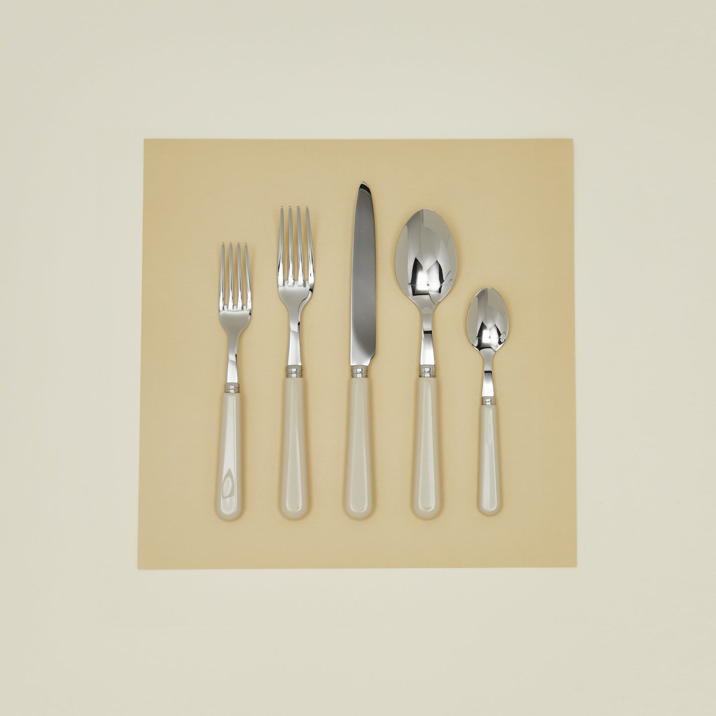 Hawkins New York Pop 5-Piece Place Setting - Khaki