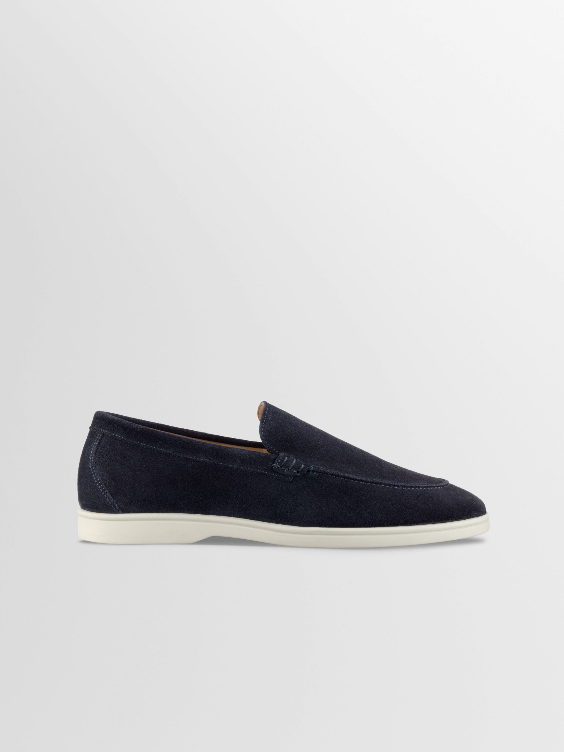 Koio Catania Suede Loafer in Navy