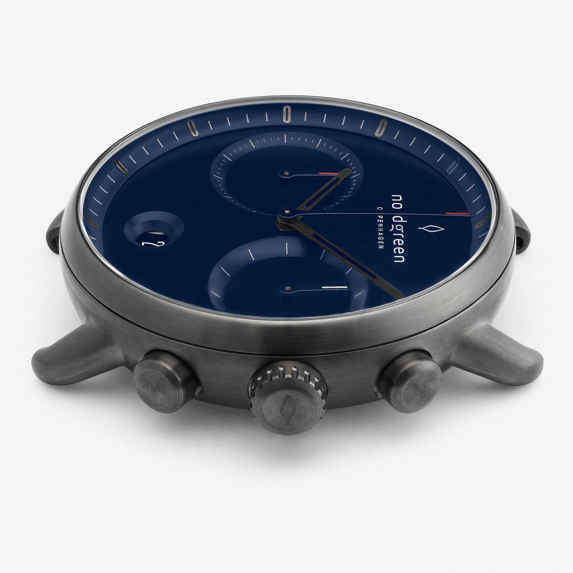 Nordgreen Pioneer 42mm - Gun Metal - Navy Dial