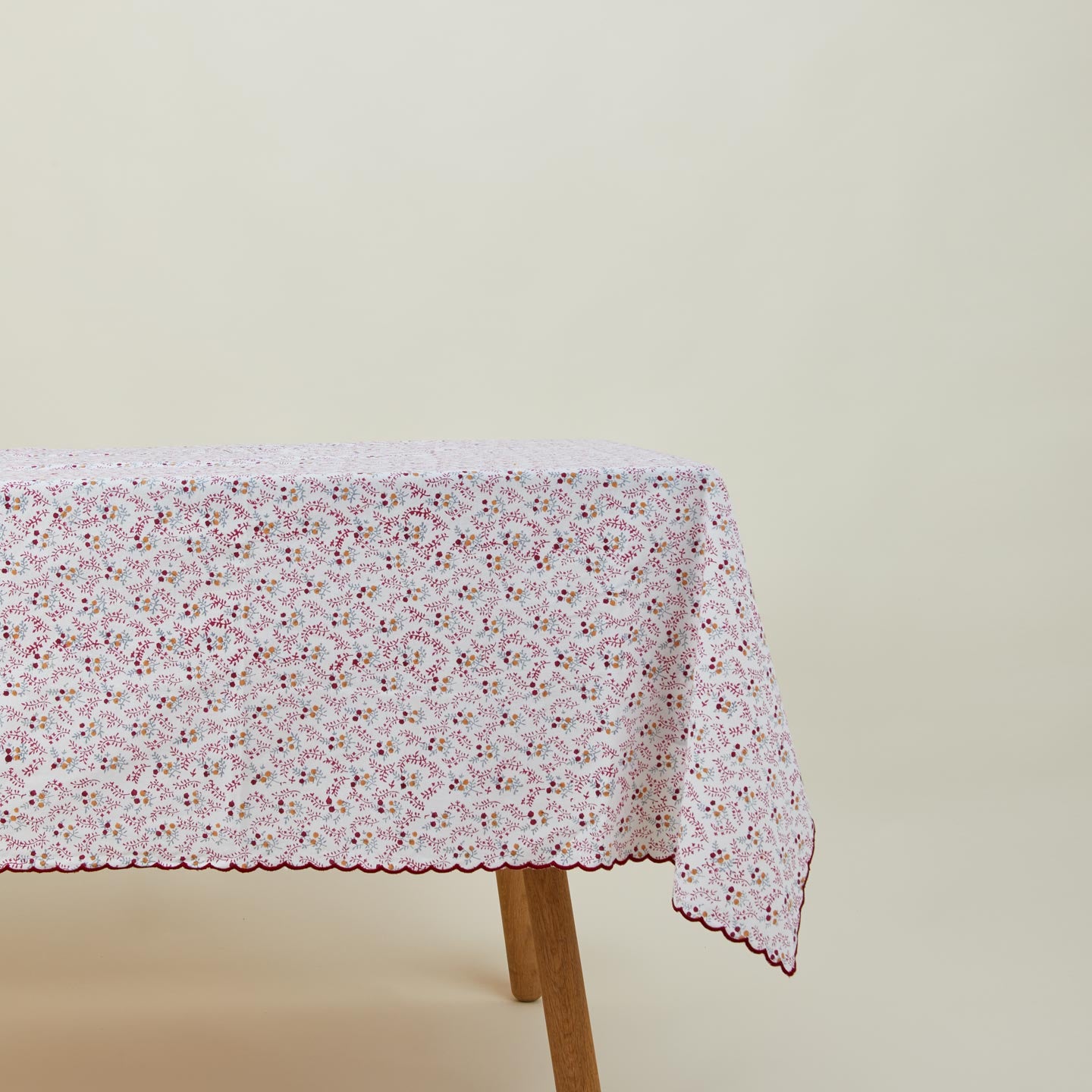 Hawkins New York Little Flowers Rectangular Tablecloth - Maroon