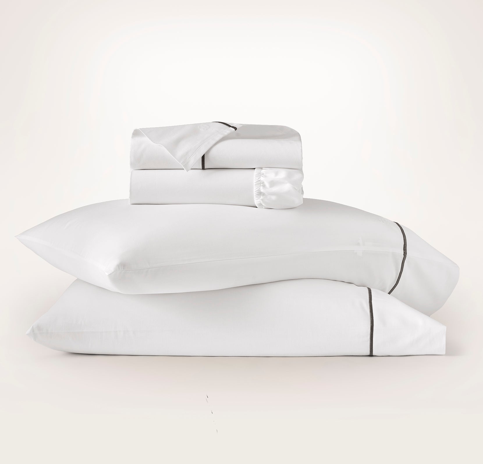 Bollandbranch Signature Embellished Sheet Set - White/Deep Walnut Embroidered